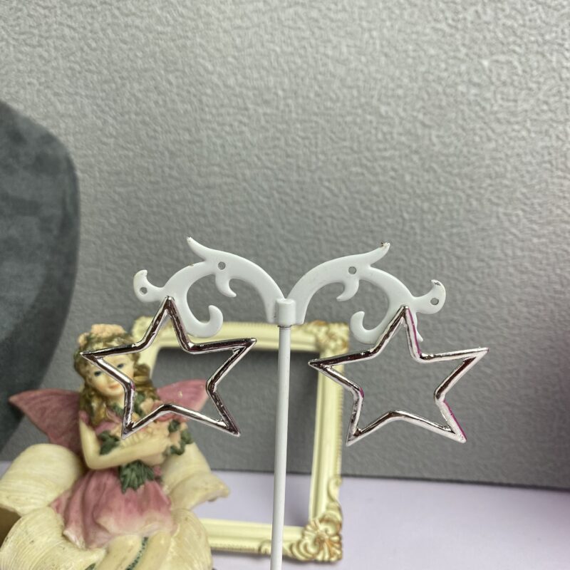 Silver star earring
